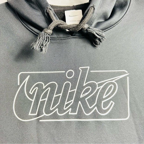 Nike Therma-Fit Unisex Sz Medium Black Pullover Long Sleeve Hoodie - Picture 2 of 6